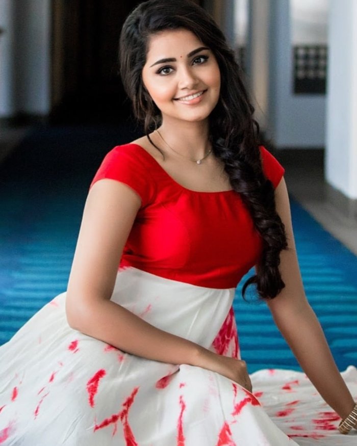 anupama-10